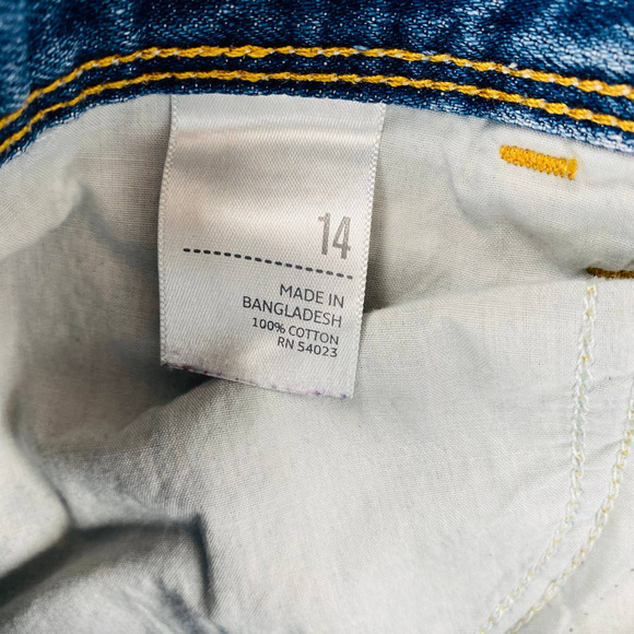 Old Navy High-Waisted Distressed Jean Skirt  14 MOVING SALE!!!! - Picture 5 of 6